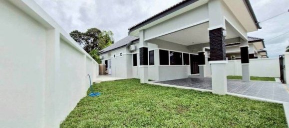 3 Schlafzimmer Haus in Pattaya, Thailand, Nr. 69939 2
