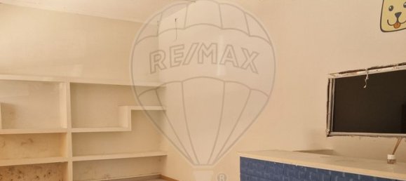 Gewerbliche Immobilie in Seixal, Portugal 60m², Nr. 222102 2