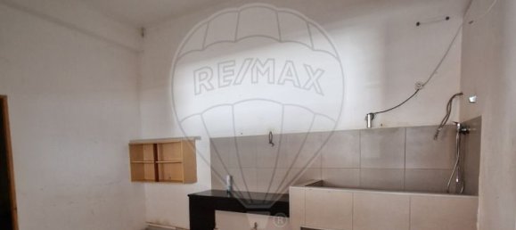 Gewerbliche Immobilie in Seixal, Portugal 60m², Nr. 222102 5