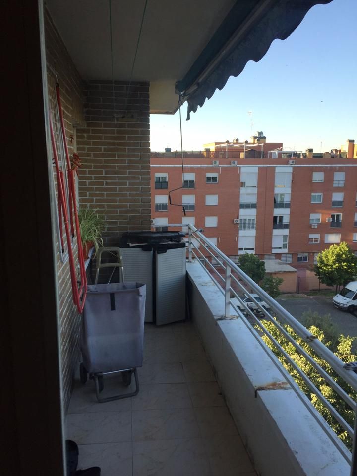 3 bedrooms Apartment in Parla, Spain No. 237830