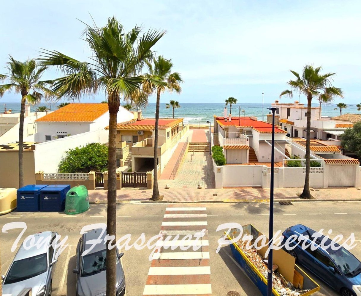 Apartamento T2 em Miramar, Spain N.º 151635