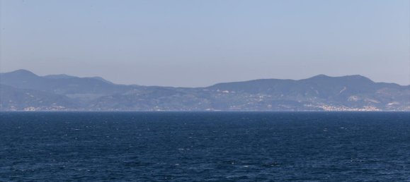 Propiedad comercial de 12 dormitorios en Malesina, Greece No. 4866 19