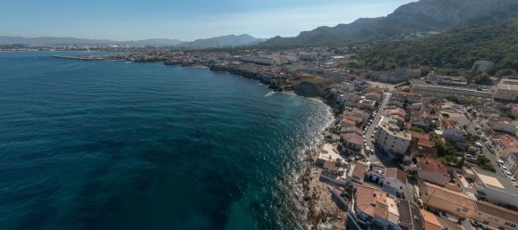 3 bedrooms House in Marseille, France No. 352259 11