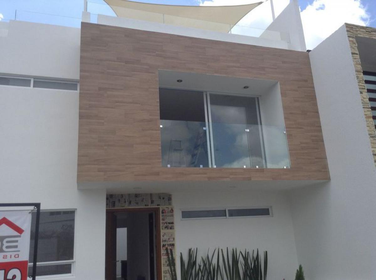 3 bedrooms House in Queretaro, Mexico No. 153161
