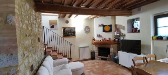 3 rooms House in Casole d'Elsa, Italy No. 215459 22