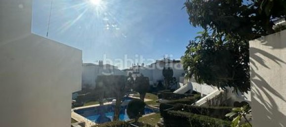 3 bedrooms Townhouse in Estepona, Spain No. 33166 11