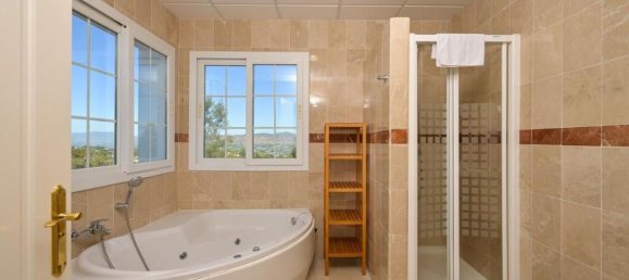 4 bedrooms Townhouse in Alhaurin de la Torre, Spain No. 172955 61