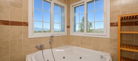 4 bedrooms Townhouse in Alhaurin de la Torre, Spain No. 172955 64