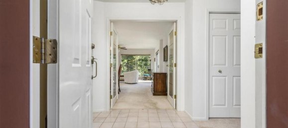 3 bedrooms House in British Columbia, Canada No. 1119 7