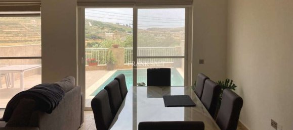 4 bedrooms House in Ghasri, Malta No. 5888 5