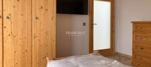 4 bedrooms House in Ghasri, Malta No. 5888 8