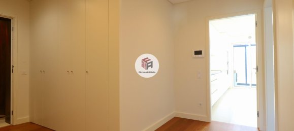 3 bedrooms Apartment in Matosinhos, Portugal No. 161695 4