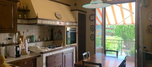 13غرفة شقة في Barberino Tavarnelle, Italy رقم 164650 2