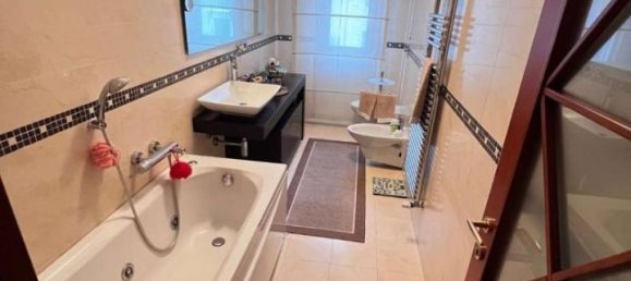 4 rooms Apartment in Trezzano sul Naviglio, Italy No. 34100 8