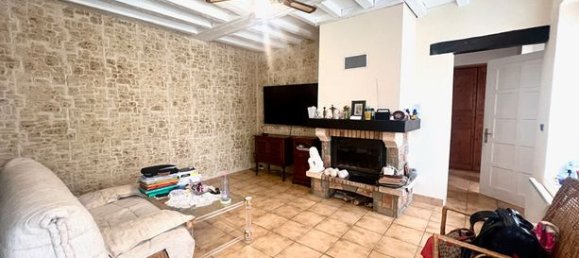 Casa de 3 dormitorios en Vinneuf, France No. 300756 3