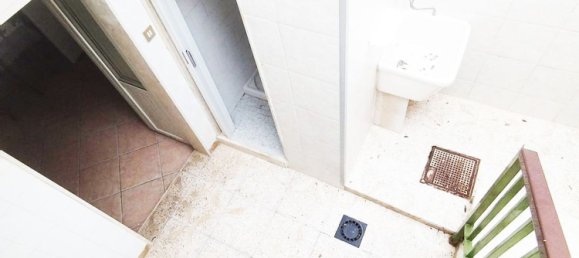 4 rooms Apartment in Torricella, Italy No. 124589 4