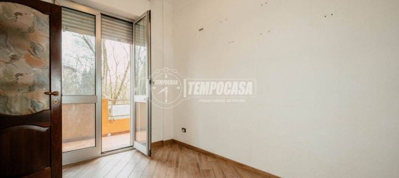 2 bedrooms Apartment in Mortara, Italy No. 61652 5