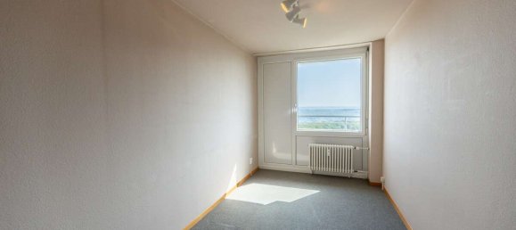 3 bedrooms Apartment in Stuttgart, Germany No. 305409 2