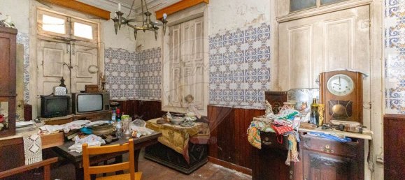 6 bedrooms House in Senhora da Hora, Portugal No. 21691 13