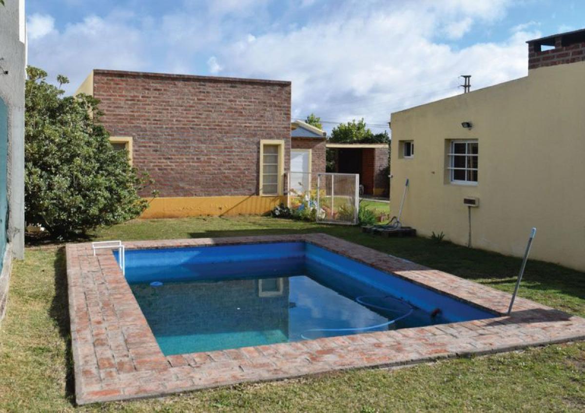 3 bedrooms House in Buenos Aires, Argentina No. 102710