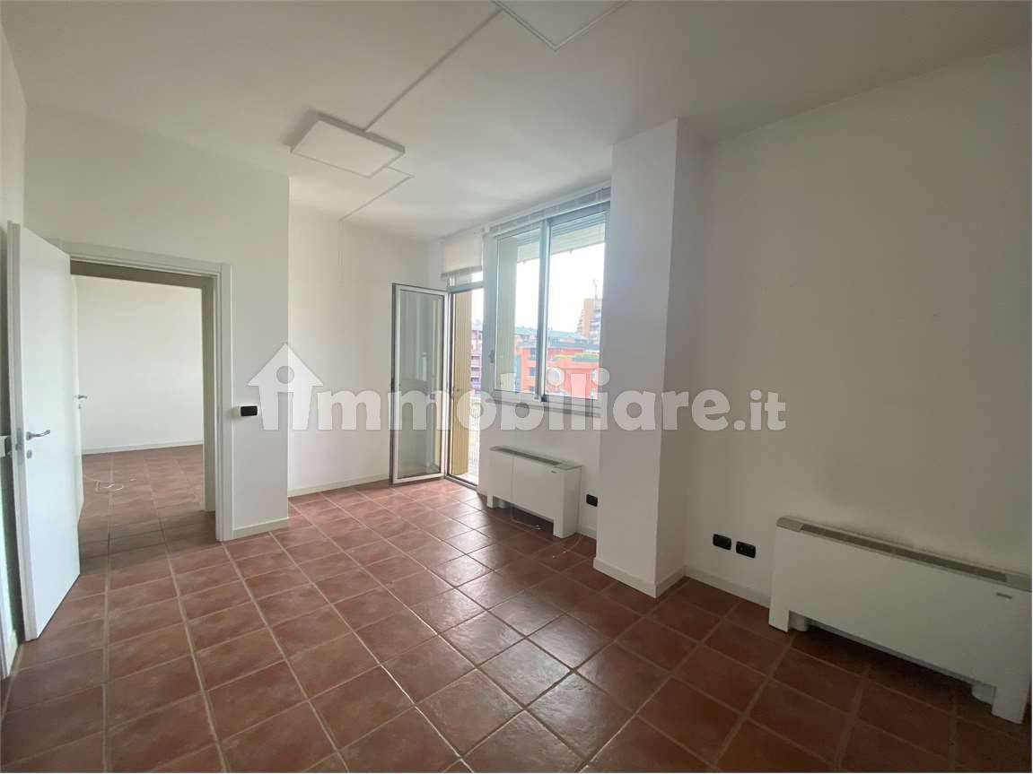 2غرفة مكتب في Milan, Italy رقم 243855