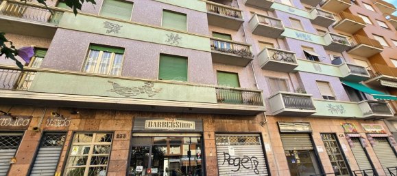 2 rooms Apartment in Turin, Italy No. 70112 11