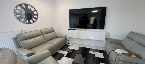 Квартира с 3 спальнями в Шампиньи-сюр-Марн, Франция № 179064 2