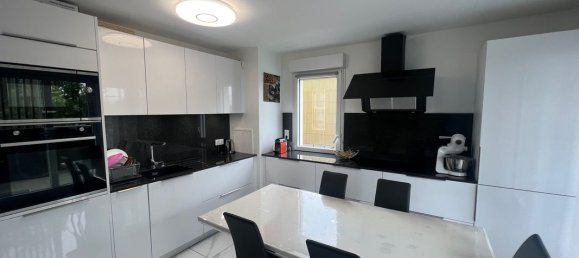 Квартира с 3 спальнями в Шампиньи-сюр-Марн, Франция № 179064 3