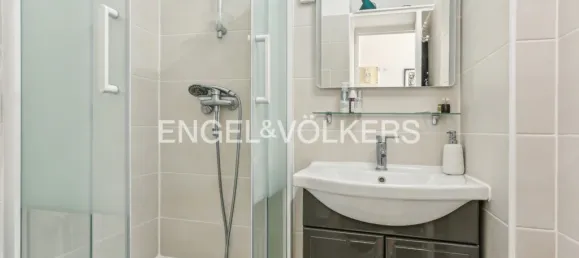 1 bedroom Apartment in Paris, France No. 137225 6