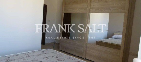 2 bedrooms Penthouse in Gzira, Malta No. 8741 10