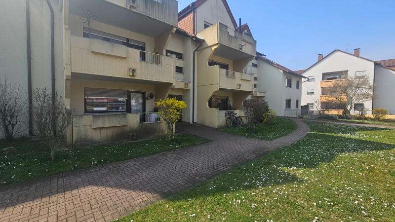 Apartamento de 1 dormitorio en Ludwigshafen am Rhein, Germany No. 55863