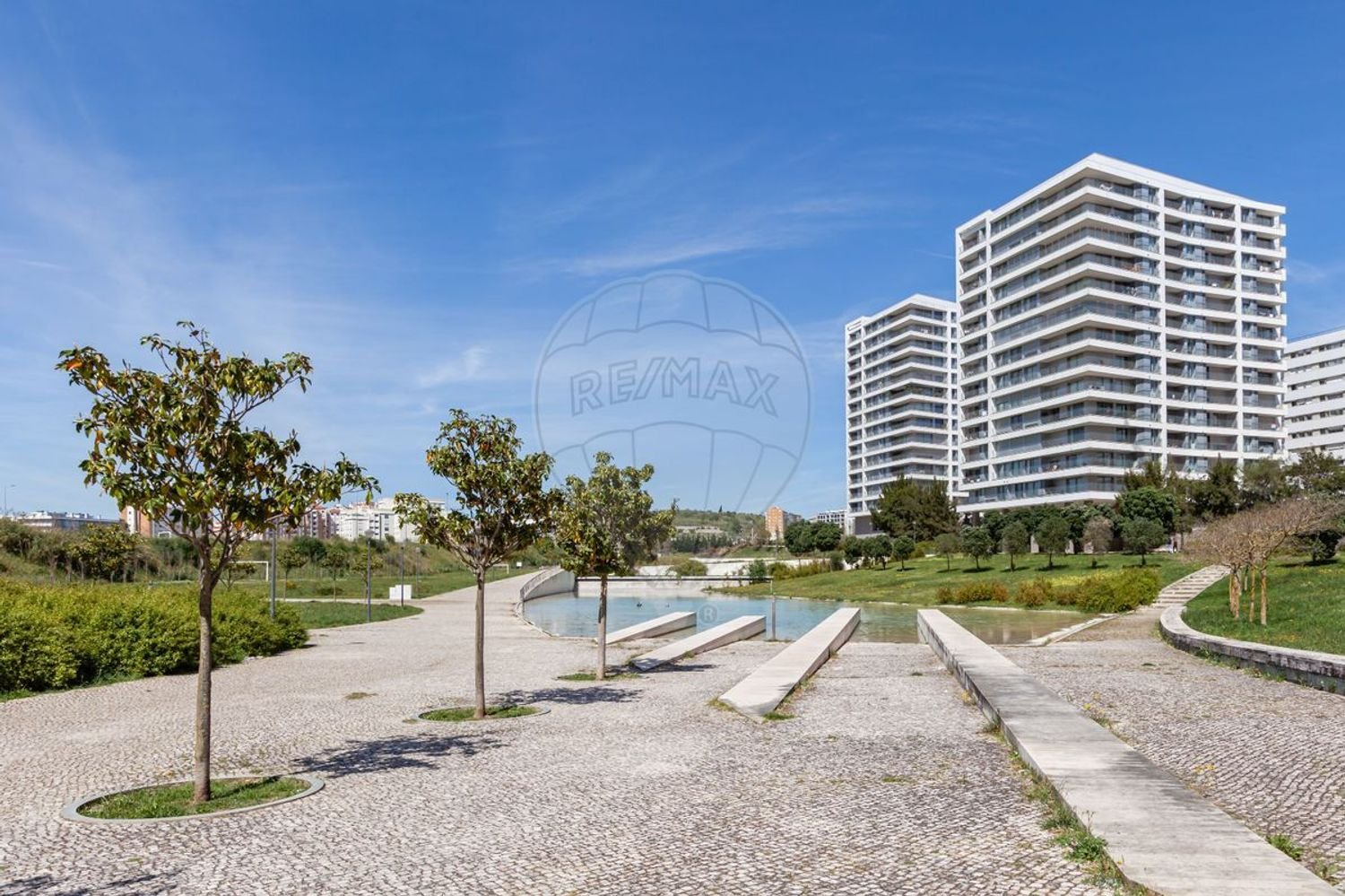 Gewerbliche Immobilie in Lisbon, Portugal 118m², Nr. 74041