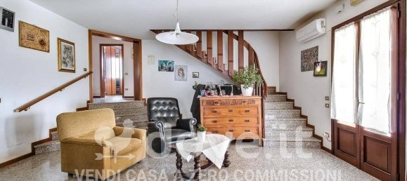 7-salle Villa à San Giorgio in Bosco, Italy No. 64021 4