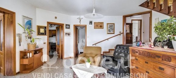 7-salle Villa à San Giorgio in Bosco, Italy No. 64021 5