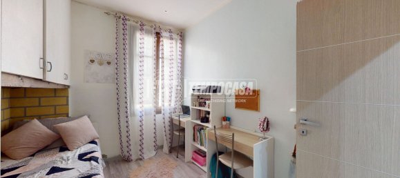 3 rooms Apartment in Turin, Italy No. 1836 14