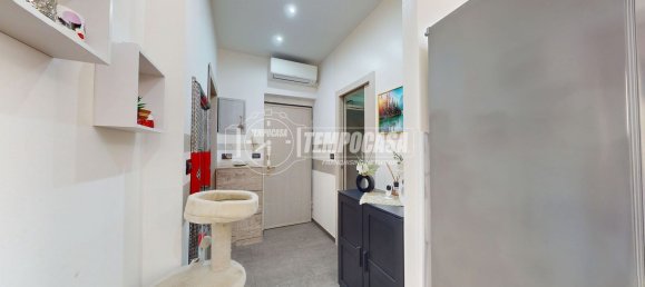 3 rooms Apartment in Turin, Italy No. 1836 19