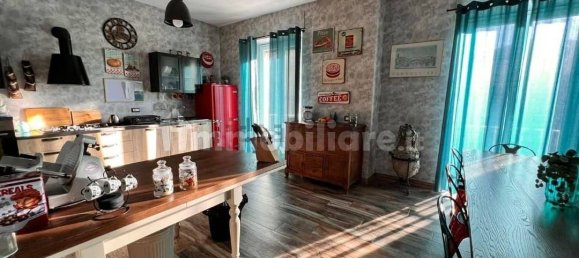 Квартира с 4 спальнями в Витербо, Италия № 271050 2