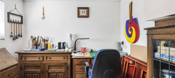 3 bedrooms Bungalow in Barnet, United Kingdom No. 6454 8