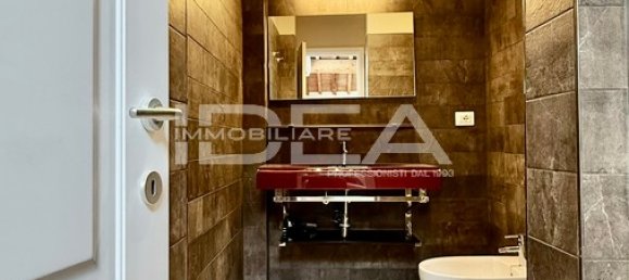 3 bedrooms Apartment in Lucca, Italy No. 329751 7