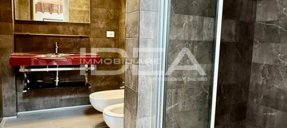 3 bedrooms Apartment in Lucca, Italy No. 329751 8