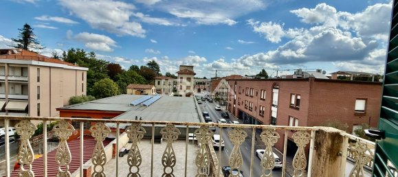 3 bedrooms Apartment in Lucca, Italy No. 329751 23