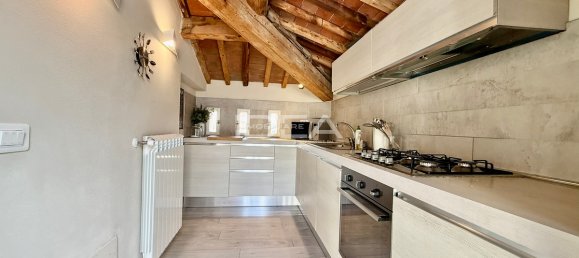 3 bedrooms Apartment in Lucca, Italy No. 329751 13