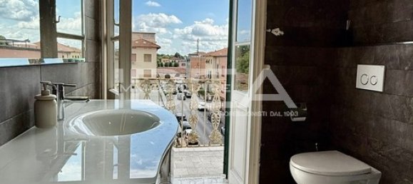 3 bedrooms Apartment in Lucca, Italy No. 329751 22