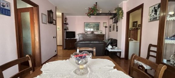 4 rooms Apartment in Soliera, Italy No. 231702 8