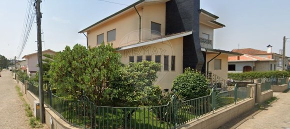 4 bedrooms House in Muro, Portugal No. 175327 4