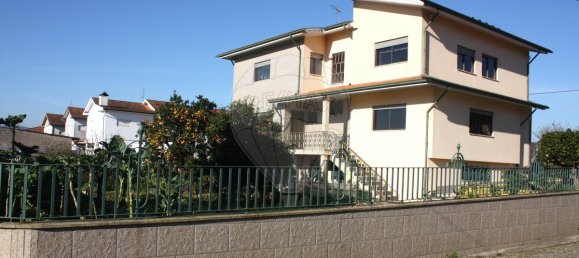 4 bedrooms House in Muro, Portugal No. 175327 33