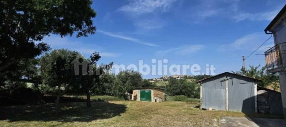 3 bedrooms House in Belvedere Ostrense, Italy No. 379625 3