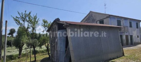 3 bedrooms House in Belvedere Ostrense, Italy No. 379625 5