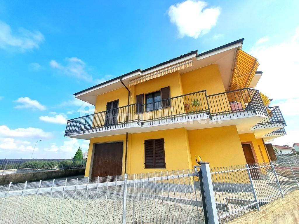 1 bedroom Apartment in Revello, Italy No. 175252