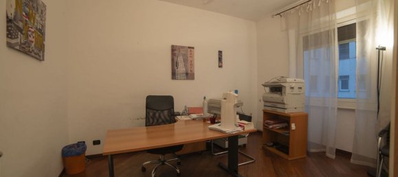 Офис 183м² в Генуя, Италия № 350832 12